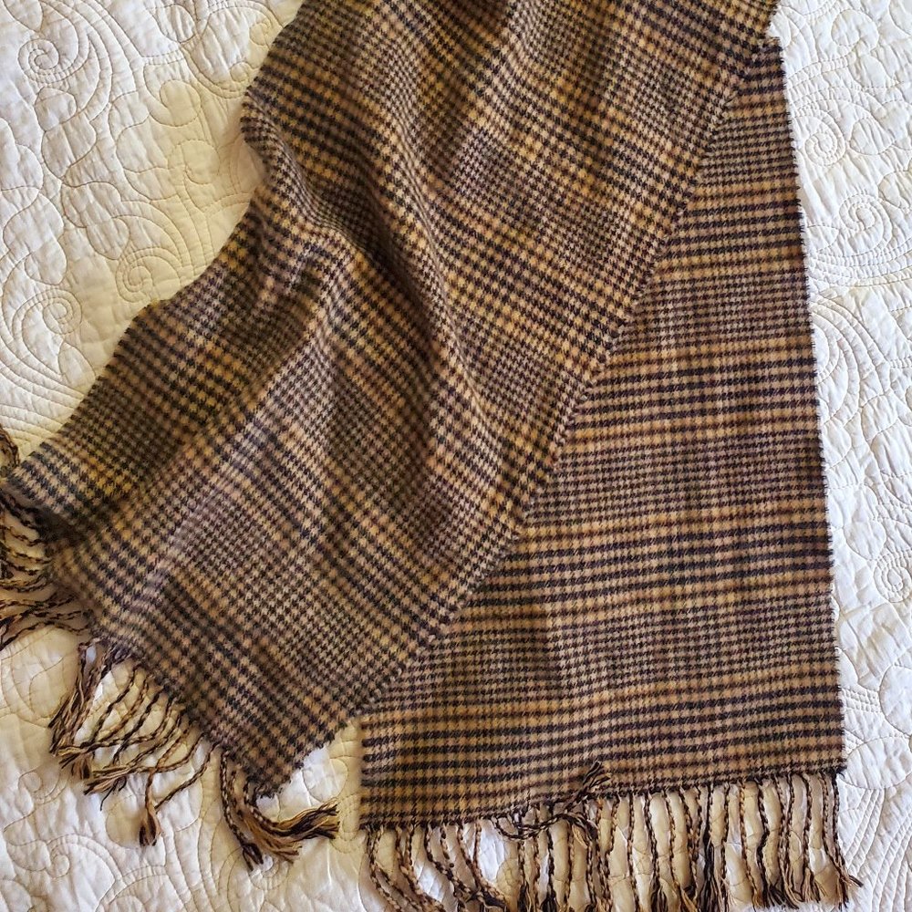 D&Y Scarf